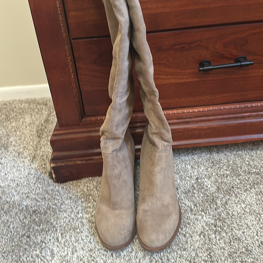 Women's Tan Knee-High Boots - Picture 2 of 10